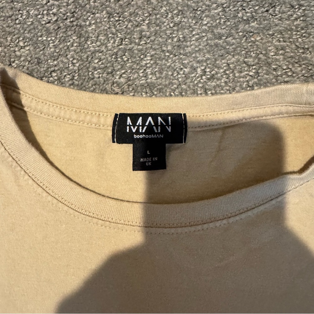 Beige T-Shirt - Picture 2 of 3